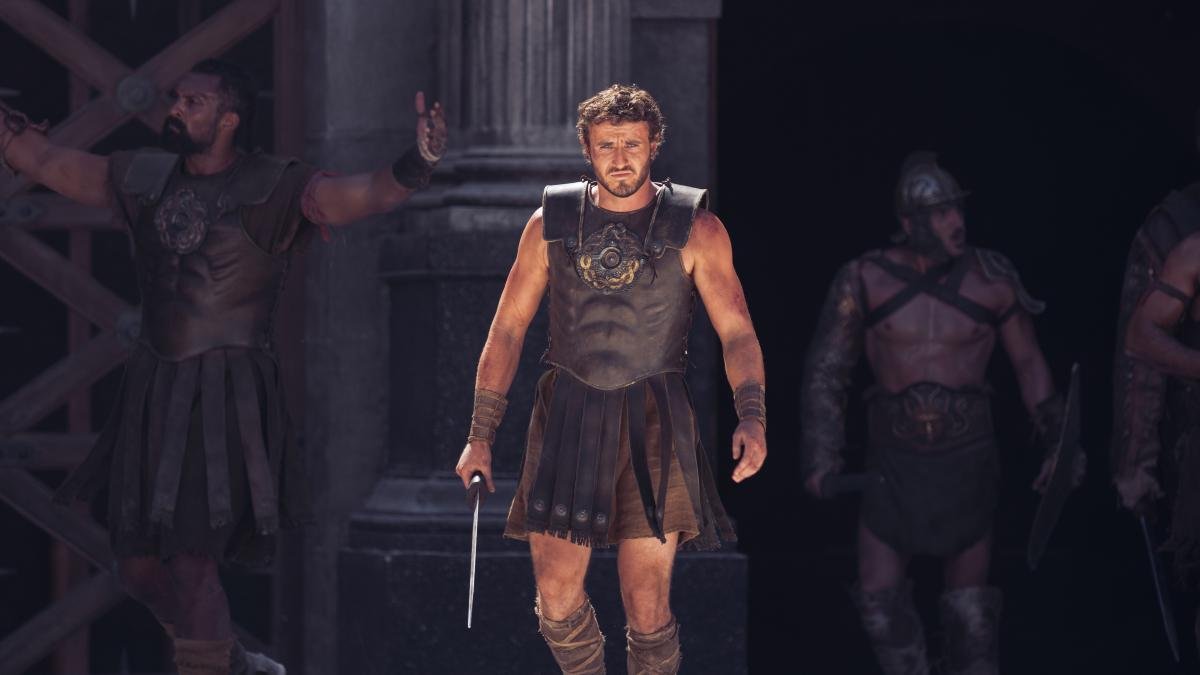 🎬 A tomb de l’estrena de Gladiator II aquest cap de setmana, quan diem que la situació del català al cinema no és la desitjada ho diem perquè:

🔴 A Catalunya, els grans exhibidors situen la versió doblada en català com a la 3a opció, molt per sota de la versió doblada en