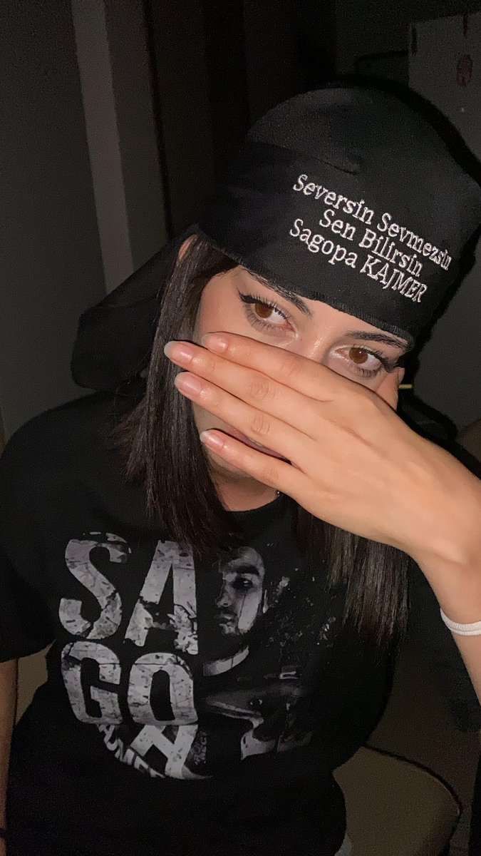 sago ben oldum sago <a href="/Sagopakajmerrap/">Sagopa Kajmer</a>