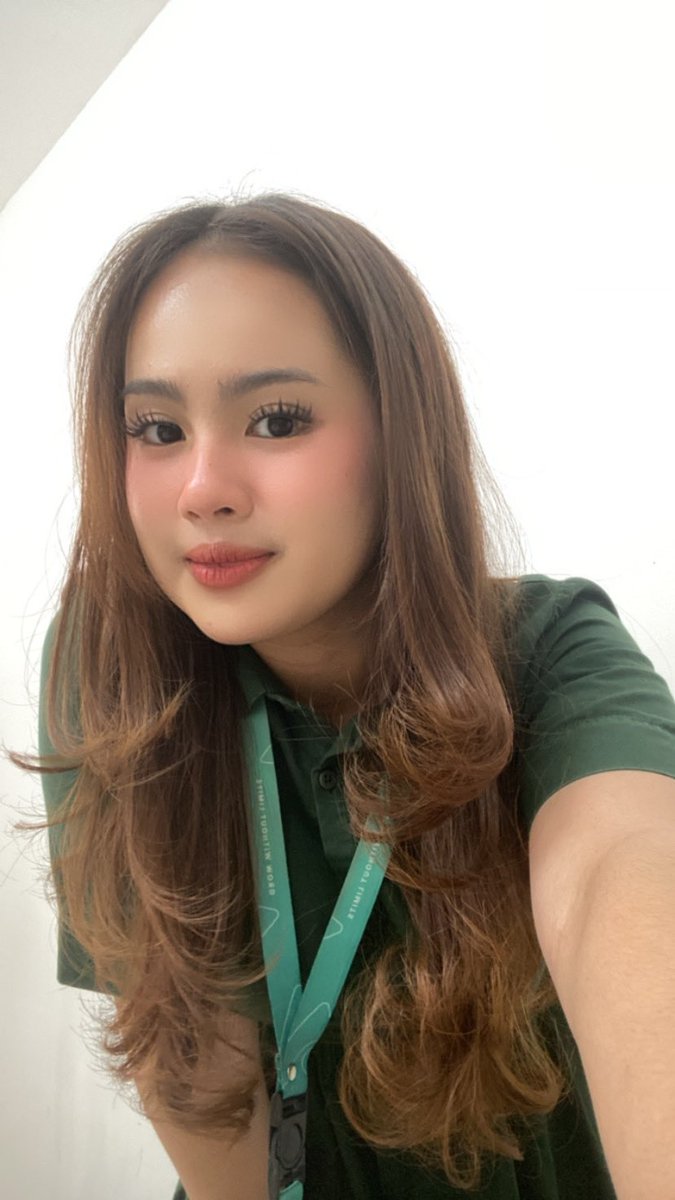 awmeyy's tweet photo. haiiii💓💓💓 https://t.co/isSMVpgp9q