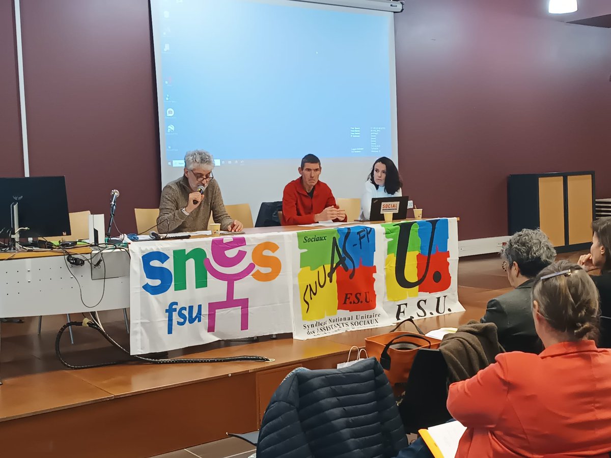 Beaucoup de monde ce mardi au stage fédéral inter-catégoriel <a href="/FsuNationale/">FSU</a> <a href="/SNESClermont/">SNES-FSU Clermont</a> <a href="/snuasfpfsu/">SNUASFP FSU</a>, <a href="/SNICS_FSU/">SNICS</a>, consacré à la santé mentale, réservé aux adhérents #CPE, #PsyEn, #AS et #infirmieres.
#formationsyndicale