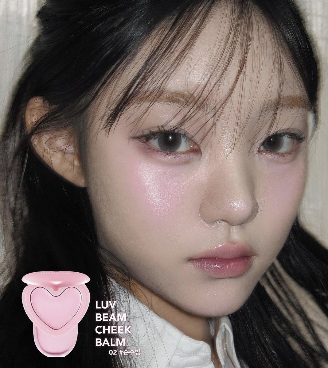 urcherryk's tweet photo. ใครชอบสายแก้มชมพูนม อยากให้ลองบลัชออนของ lilybyred สี02 innocent pink แก้มใสตะโกนจริงง คนผิว 23n ยังคอนเฟิร์มว่าไม่ลอย นี่รู้สึกว่าทำให้ผิวหน้าเหลืองน้อยลงจริง ไม่แปลกใจเลยว่าทำไมพสเกากับพสจีนเลิฟมากก 🥹 https://t.co/1VZhJx9MSV