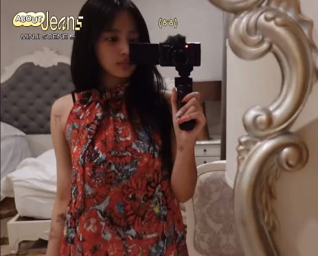 타투스티커인거 아는데도 정신나갈거같음