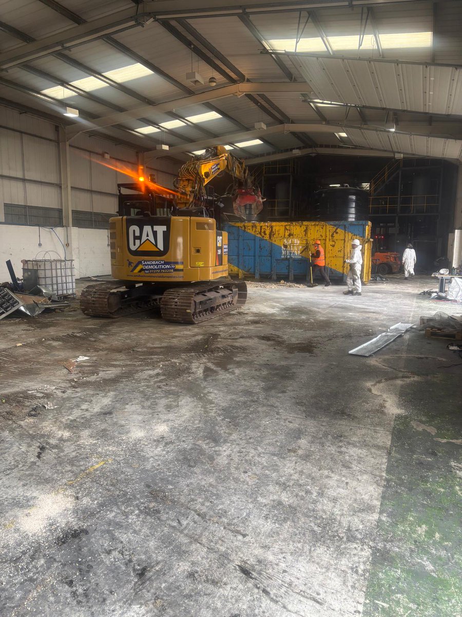 scd_ltd's tweet photo. All finished at the indoor oil Refinery in Manchester https://t.co/ASMqK8aDyd