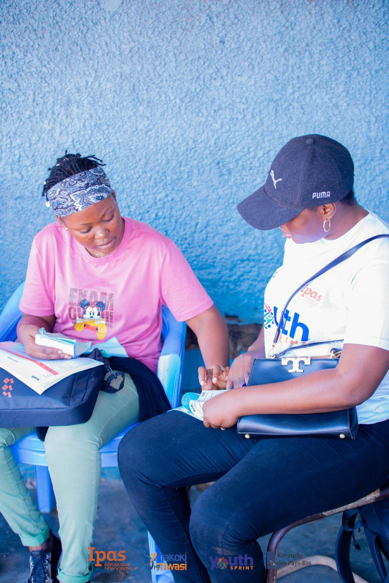 DeniseMupoyi's tweet photo. #AI2SR #JIJF2024

Sur financement de @NLkinbrazza avec appui de @IpasRDC et @YouthSprint ,le consortium @Asrjrdcongo @apdi_le10289 #capv et @ORSADEC_asbl a renforcé le niveau des connaissances des filles de selembao sur l'accès aux services de PF et soins d'avortement sécurisé. https://t.co/uaK0At6YGn