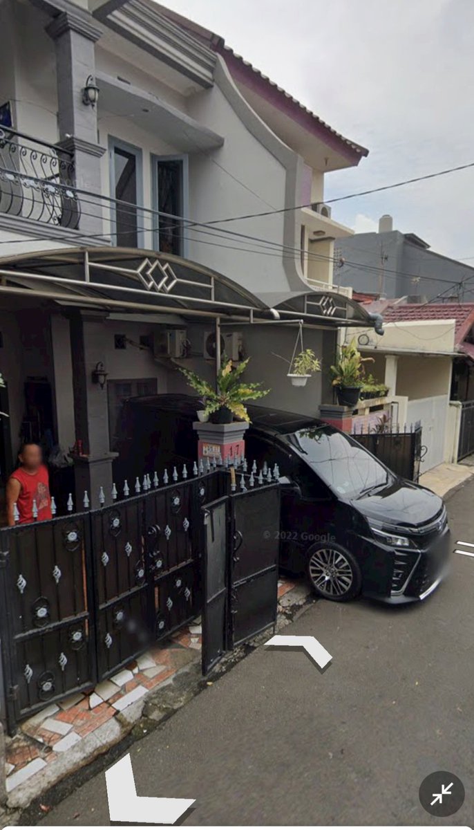 herilatu's tweet photo. @tanyarlfes Pernah lagi cuci mobil tapi ggk tau ada mobil  google, malah yang tau duluan saudara dari luar kota pas cari alamat rumah hwhehe https://t.co/EZoKSG8G0z