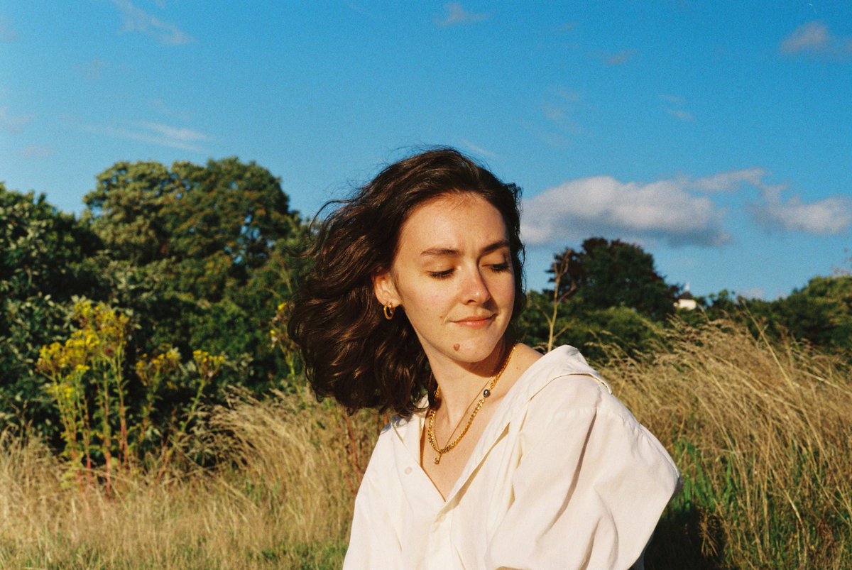 Drowning Worlds: Julia Armfield will read from her dystopian retelling of King Lear, Private Rites (2024)

🗓️Join us on 3 December from 5-7pm
➡️shorturl.at/8xEvw