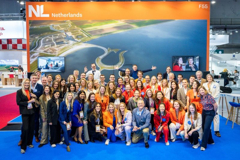 BARCELONA 📣 IBTM WORLD 2024! 
 
Maastricht Convention Bureau and MECC Maastricht are ready to make a mark at IBTM World! 🙌 Meet our cultural enthusiasts, Anna Dushyna and Sandra van den Berk, who will be your guides in the Maastricht conference region. 

🍹Pick up your free