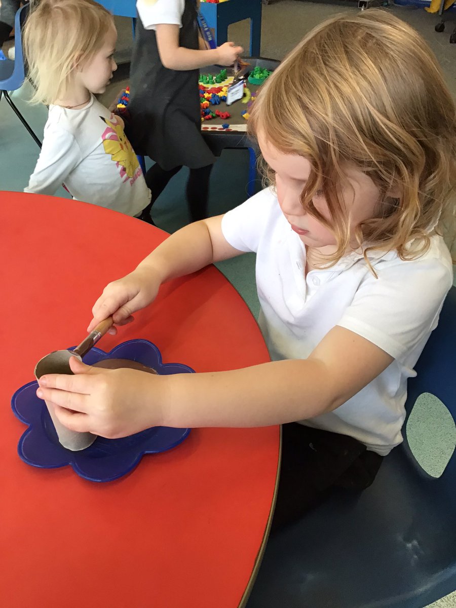 Today we made some Owls from The Gruffalo story! We love getting crafty on a Monday 🦉<a href="/Newyorkprimary/">New York Primary School</a>
