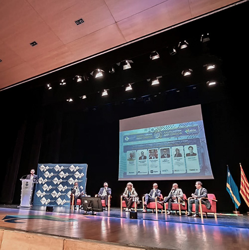 SalouCongress's tweet photo. Comencem parlant de l'aigua a la taula de debat: “Gestió intel·ligent de l'aigua. Descarbonització / desfossilització i energia”.
----
Empezamos hablando del agua en la mesa de debate: “Gestión inteligente del agua. Descarbonización/desfosilización y energía”. #saloucongress2024 https://t.co/Xfxcu1kEFw