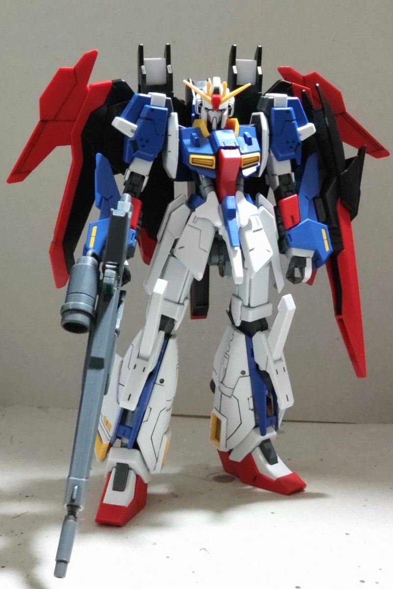keisichi's tweet photo. HGBFT ライトニングZガンダム を組みました。
マッシブなスタイルのゼータ。
ヒジがガワラ曲げ出来るのでどっしりしたポーズが取れるのが良いですね。
#ガンプラ #g_bft https://t.co/jvLzBNdkbX