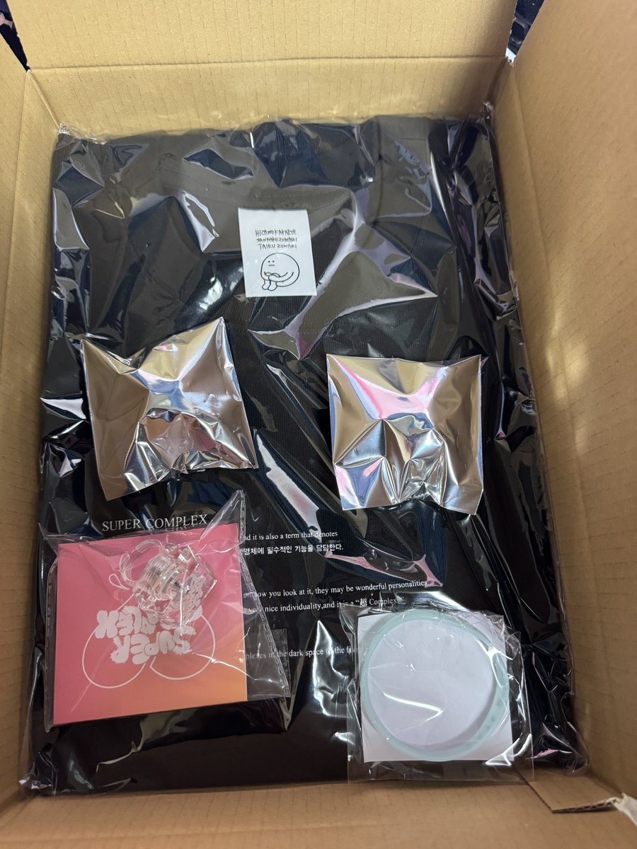 グッズ届いた〜
名古屋楽しみ😊
#にしな