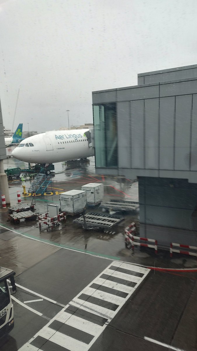 TJKenne's tweet photo. @AerLingus  thanks to Captain and crew for great flight yesterday  ,Dublin  to Orlando. https://t.co/0T14MjWTiL