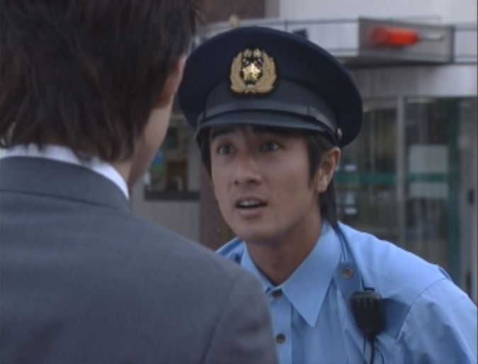 tmcescp's tweet photo. ドラマ
#白線流し
のロケ地巡りで訪れた
#松本駅前交番
です。警察官になった慎司(中村)が、
弁護士になった優介(柏原)に気付き
声をかけた場所です。

#長野県
#松本市
#酒井美紀
#長瀬智也
#中村竜
#柏原崇
#スピッツ
#空も飛べるはず https://t.co/OrOHwqWO4g