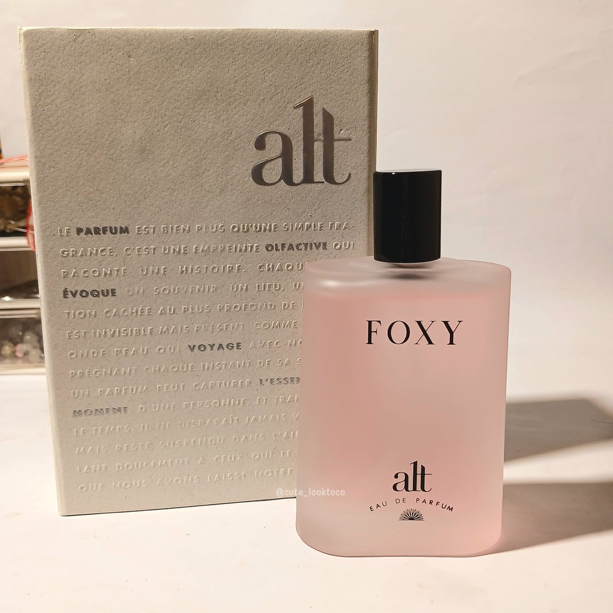 I WISH... I BOUGHT... EARLIER...

This parfum gentong yang wanginya bikin kita pengen ngendusin mulu😭😭🫵🏻