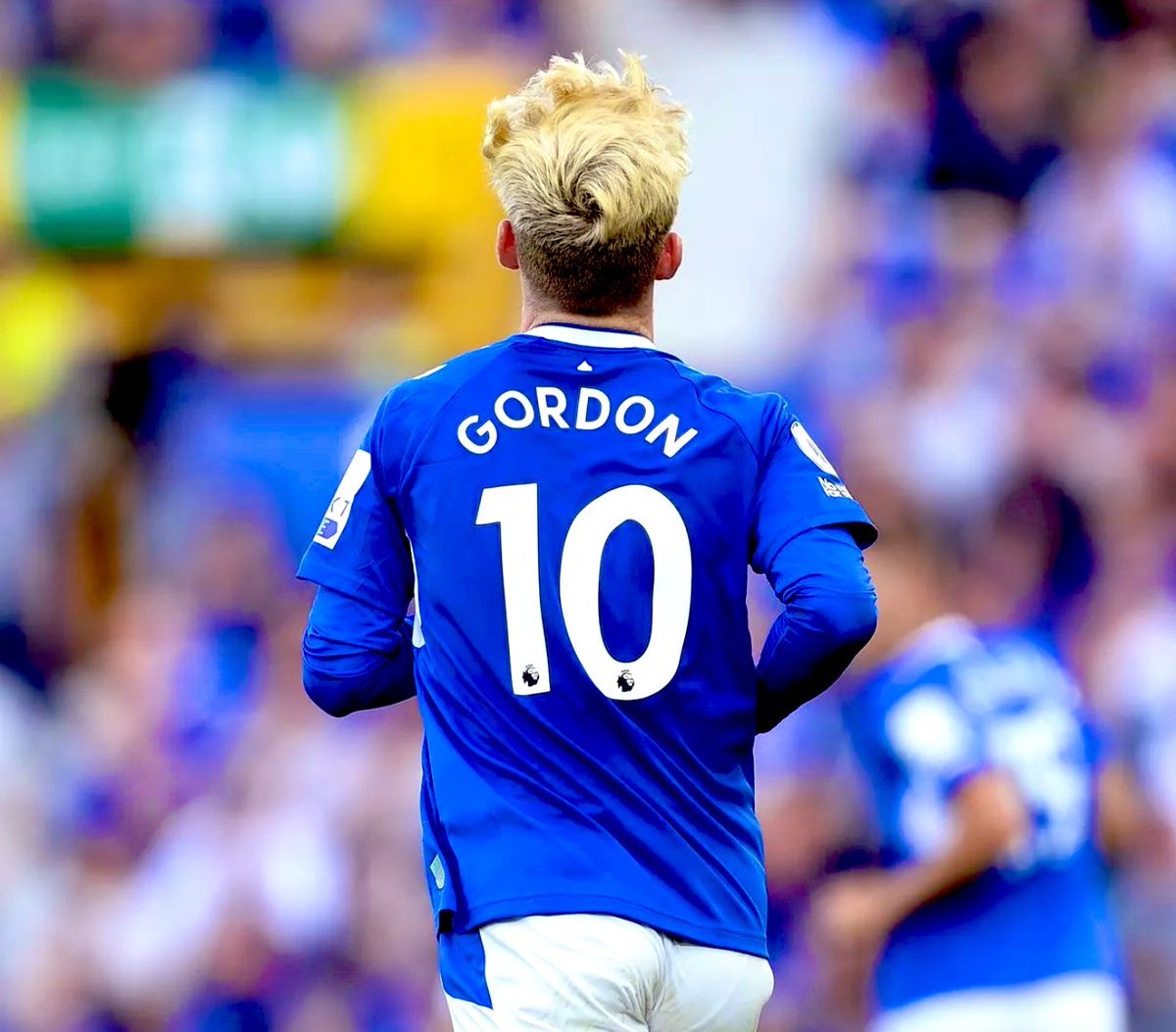 💫💙: Everton Supporters Group are asking fans attending this weekends Fixture at Goodison Park to join them in the 10th minute for a minutes applause to celebrate former player Anthony Gordon’s 1st goal for England #OhhAnthonyGordon