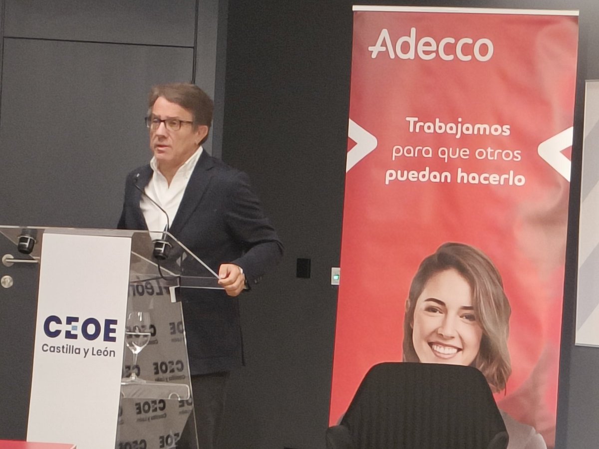 <a href="/Ibermutua/">Ibermutua</a> <a href="/adecco_es/">Adecco</a> <a href="/CajavivaCRural/">CajavivaCajaRural</a> <a href="/CEOEAvila/">CEOE Ávila</a> <a href="/FAEBurgos/">Confederación de Asociaciones Empresariales FAE</a> <a href="/feleleon/">FELE Empresas de León</a> <a href="/CeoePalencia/">CEOE Empresas Palencia</a> <a href="/ceoecepymesa/">CEOE-CEPYME Salamanca</a> <a href="/FES_Segovia/">FES Empresas Segovia</a> <a href="/FOES_SORIA/">FOES</a> <a href="/CEOEValladolid/">CEOE Valladolid</a> <a href="/TeresaCetulio/">TeresaCetulio</a> Francisco Javier Blasco, director de Adecco Group Institute: la tasa de absentismo en #CyL en el segundo trimestre de 2024 fue del 6,7%. 
La gestión es multidisciplinar.
<a href="/ceoe_cyl/">CEOE Castilla y León</a> <a href="/adecco_es/">Adecco</a>