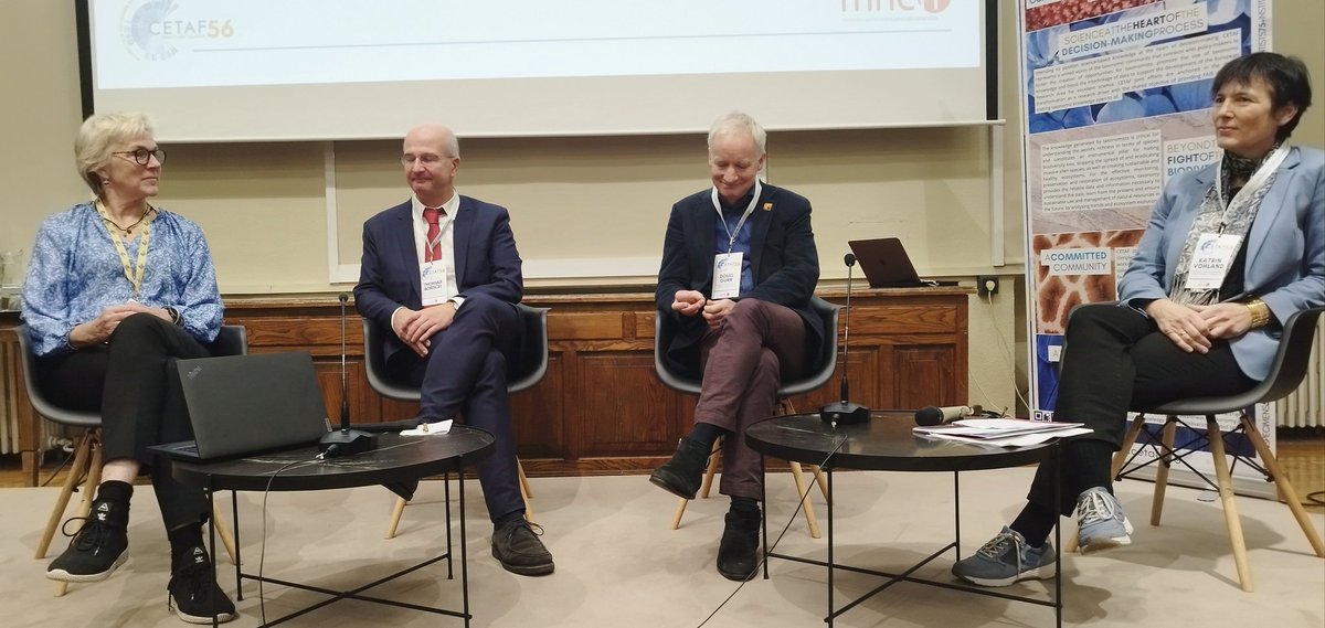 Moderated by @NHM_Wien Director Katrin Vohland, it is "Reflection panel" time.  Directors Brit Lisa Skjelkvåle (<a href="/UniOslo_NHM/">Naturhist. museum</a>) Thomas Borsch (Botanic Garden Berlin) Doug Gurr (<a href="/NHM_London/">Natural History Museum</a>) sharing ideas on how to raise awareness on #Taxonomy and protect #biodiversity #CETAF56