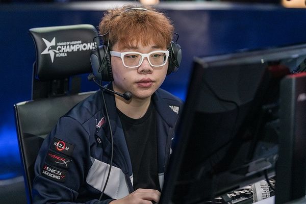 Ashley Kang tweet media