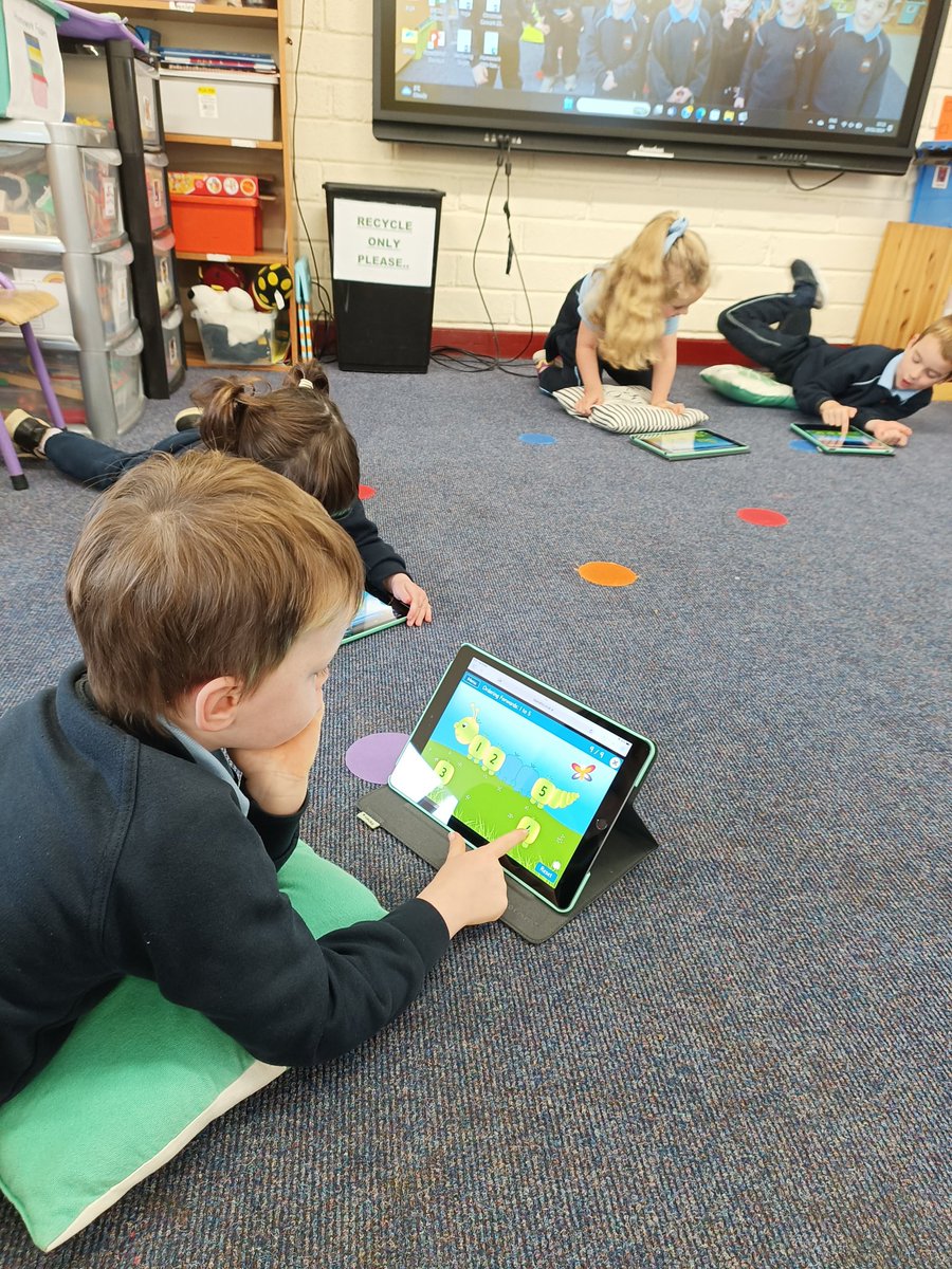 We got to play 5 Frame Bingo today during Maths Stations, and had fun putting numbers in order on the iPads <a href="/RathnureNS/">Rathnure NS</a>