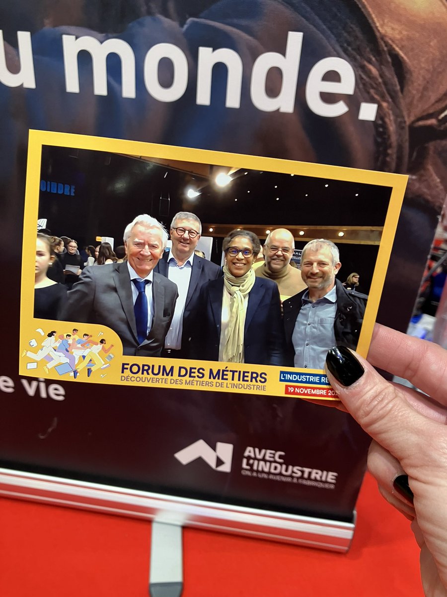 GrandChatellerault (@cachatellerault) on Twitter photo 🚀✨ <a href="/jpabelin/">Jean-Pierre ABELIN</a> inaugure le forum des métiers de l’industrie !
Un premier événement incontournable : 460 jeunes, 21 entreprises et 500 demandeurs d’emploi réunis pour découvrir les métiers et la formation. Ensemble pour l'avenir ! 💼🔧 #Emploi #Formation #Industrie #Châtellerault 🚀✨ <a href="/jpabelin/">Jean-Pierre ABELIN</a> inaugure le forum des métiers de l’industrie !
Un premier événement incontournable : 460 jeunes, 21 entreprises et 500 demandeurs d’emploi réunis pour découvrir les métiers et la formation. Ensemble pour l'avenir ! 💼🔧 #Emploi #Formation #Industrie #Châtellerault