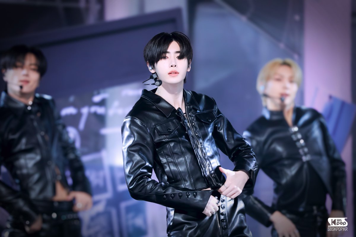 byeol_ice's tweet image. (2/2)