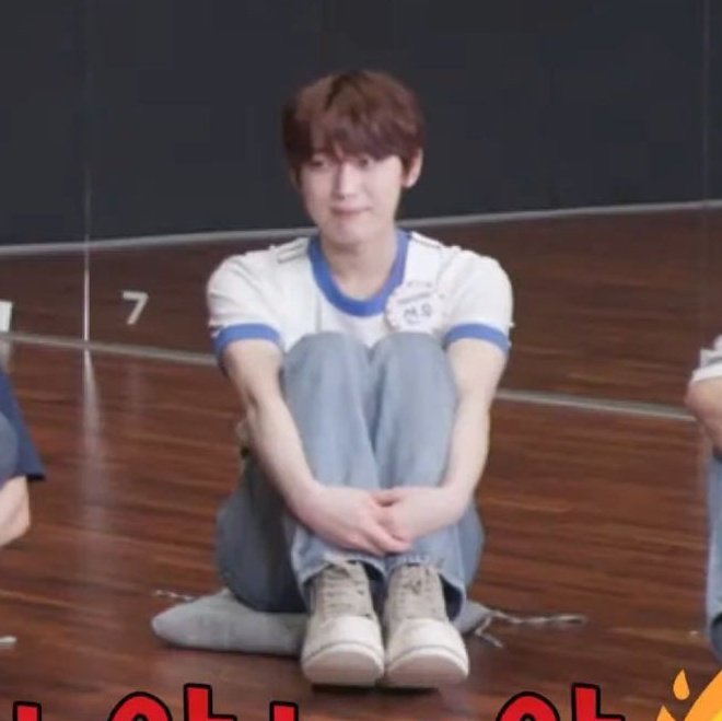 _WhiteDimension's tweet image. ᵏⁱᵐ ˢᵘⁿᵒᵒ                                                       KIM SUNOO