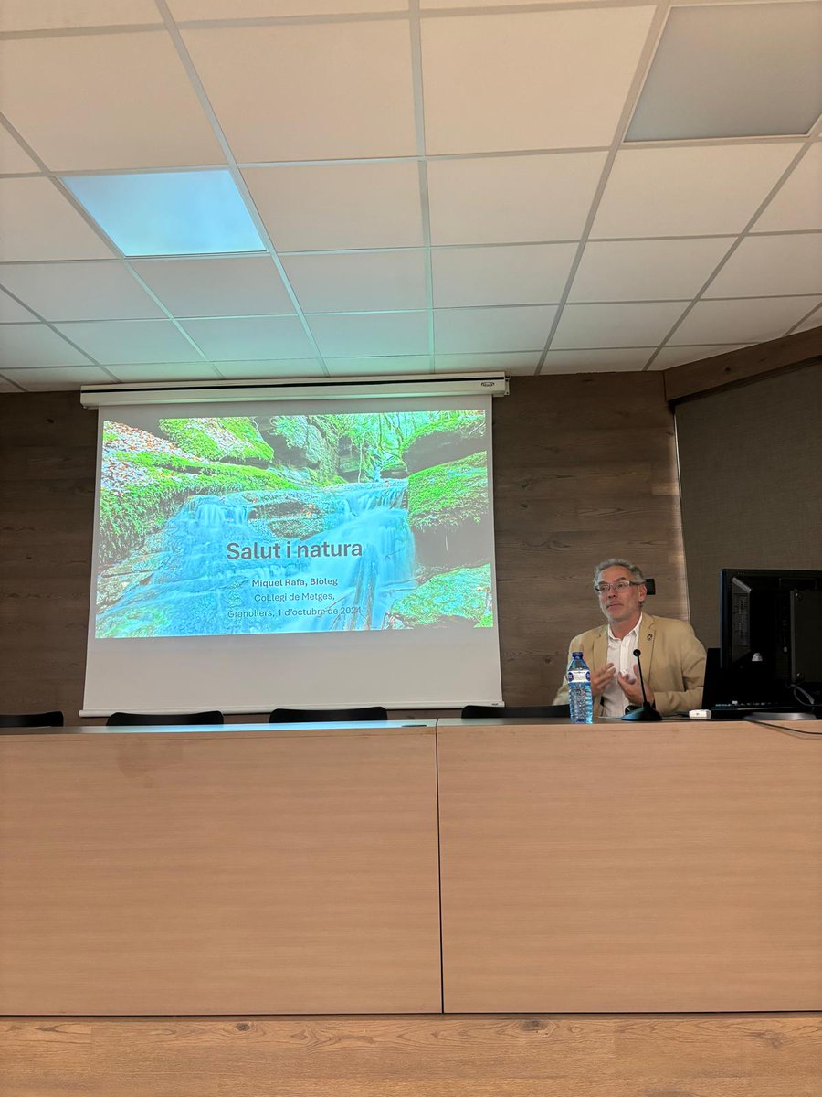 FilialVOR's tweet image. Adjuntem unes quantes fotografies de la #SessióInaugural que vam tenir el dia 01/10/2024. Va ser una gran sessió. 

Gràcies a tots els que vau participar!