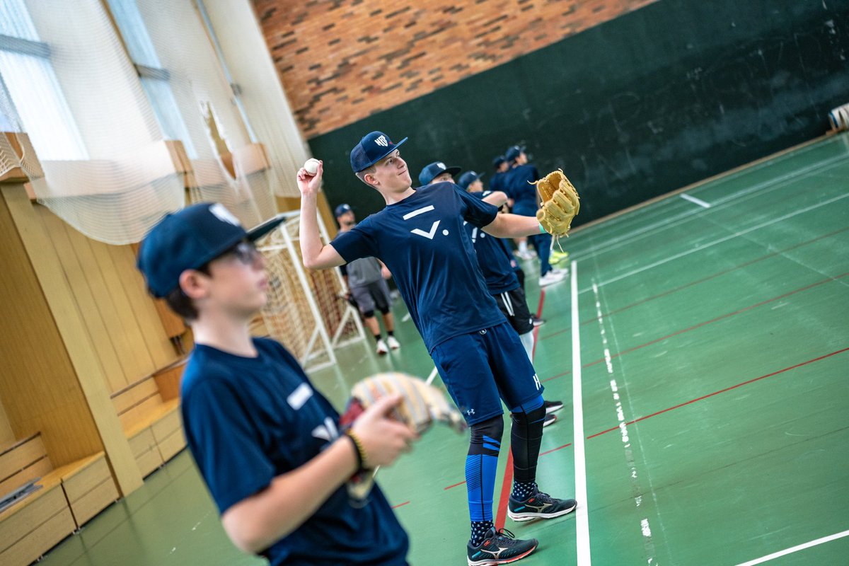 baseballczech_'s tweet image. #ProgramPRO goes on! 🔥 Twenty-eight pitchers and catchers from 12 to 16 years old were invited to an intensive training camp in Nymburk. ⚾️🇨🇿 The coaches included Martin Mužík, Tomáš Duffek, Filip Čapka or Martin Schneider. The future of Czech baseball is learning from the best!…