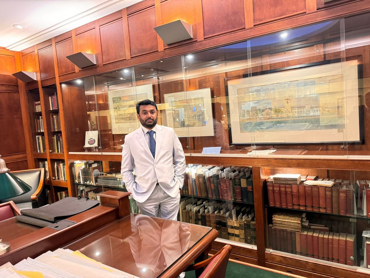 Met @WadeKaps, Mayor of Toledo, Ohio, USA, under the Sister City Council agreement. We discussed fostering economic, cultural, and educational ties, including exhibiting Hyderabadi handmade products, especially by women artisans, to empower them.

We also explored university