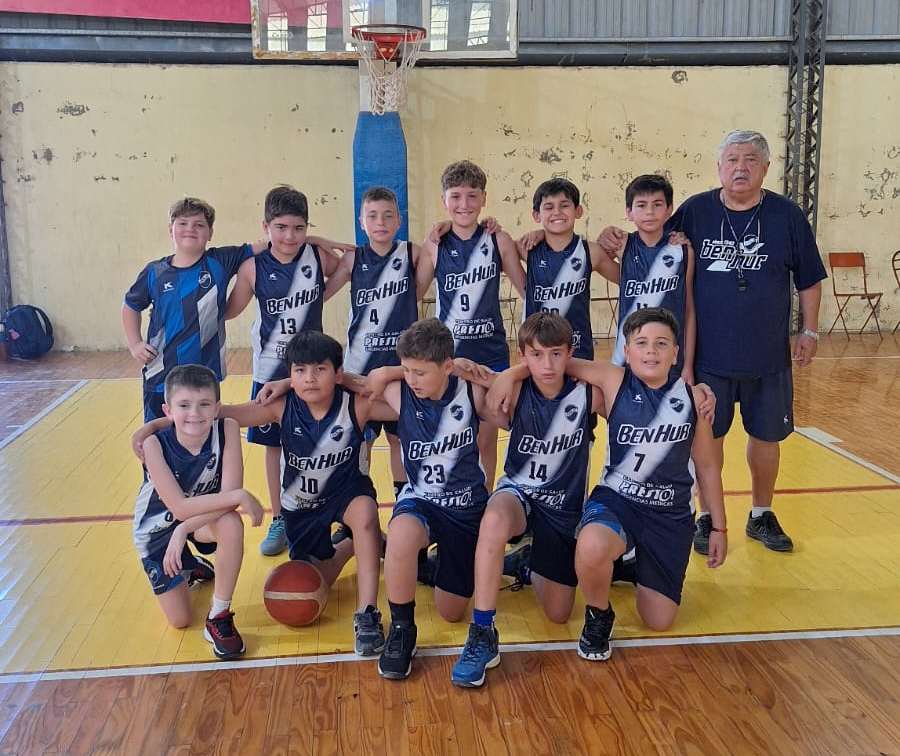 clubbenhur's tweet photo. 🏀 #Formativas. Este domingo, #BenHur participó del encuentro organizado por el Club Libertad de Sunchales. La #BH compitió con los equipos de #Premini y #Mini.
#VamosBenHur 🔵⚪🔵 https://t.co/18VWRwVK6C