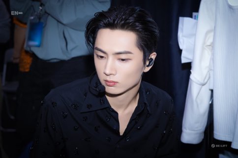 JAY. (@jomgseogn) on Twitter photo 