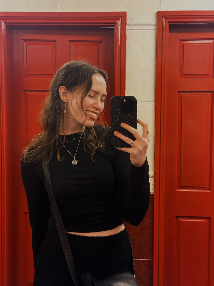 beaumcafee's tweet photo. lil photo dump 🥀 https://t.co/k2PhR63DvQ