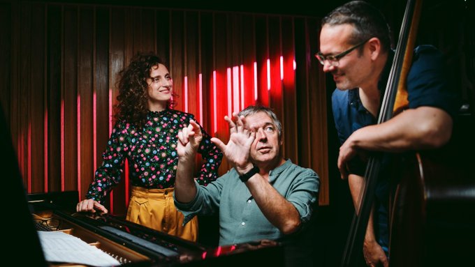 Music Network (@musnetirl) on Twitter photo <a href="/SueRynhart/">Sue Rynhart</a> was awarded an artist residency by Music Network and <a href="/cc_irlandais/">Centre Culturel Irlandais</a> and embarked on the creation of her album 'Say Pluto' in Paris, at the Centre Culturel Irlandais. She sat down with
<a href="/rte/">RTÉ</a> Behind the Music to dive into the big questions surrounding her latest project. <a href="/SueRynhart/">Sue Rynhart</a> was awarded an artist residency by Music Network and <a href="/cc_irlandais/">Centre Culturel Irlandais</a> and embarked on the creation of her album 'Say Pluto' in Paris, at the Centre Culturel Irlandais. She sat down with
<a href="/rte/">RTÉ</a> Behind the Music to dive into the big questions surrounding her latest project.