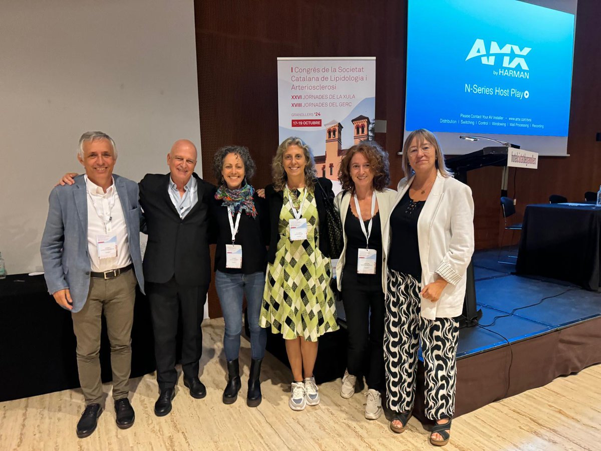 FilialVOR's tweet image. El passat 17-19 d'octubre vam tenir I Congrés de la Societat Catalana de Lipidologia i Arteriosclerosi XXVI Jornades de la XULA XVIII @Gerc_vo @xulacatalunya 

Adjuntem unes quantes fotografies d'aquell dia.