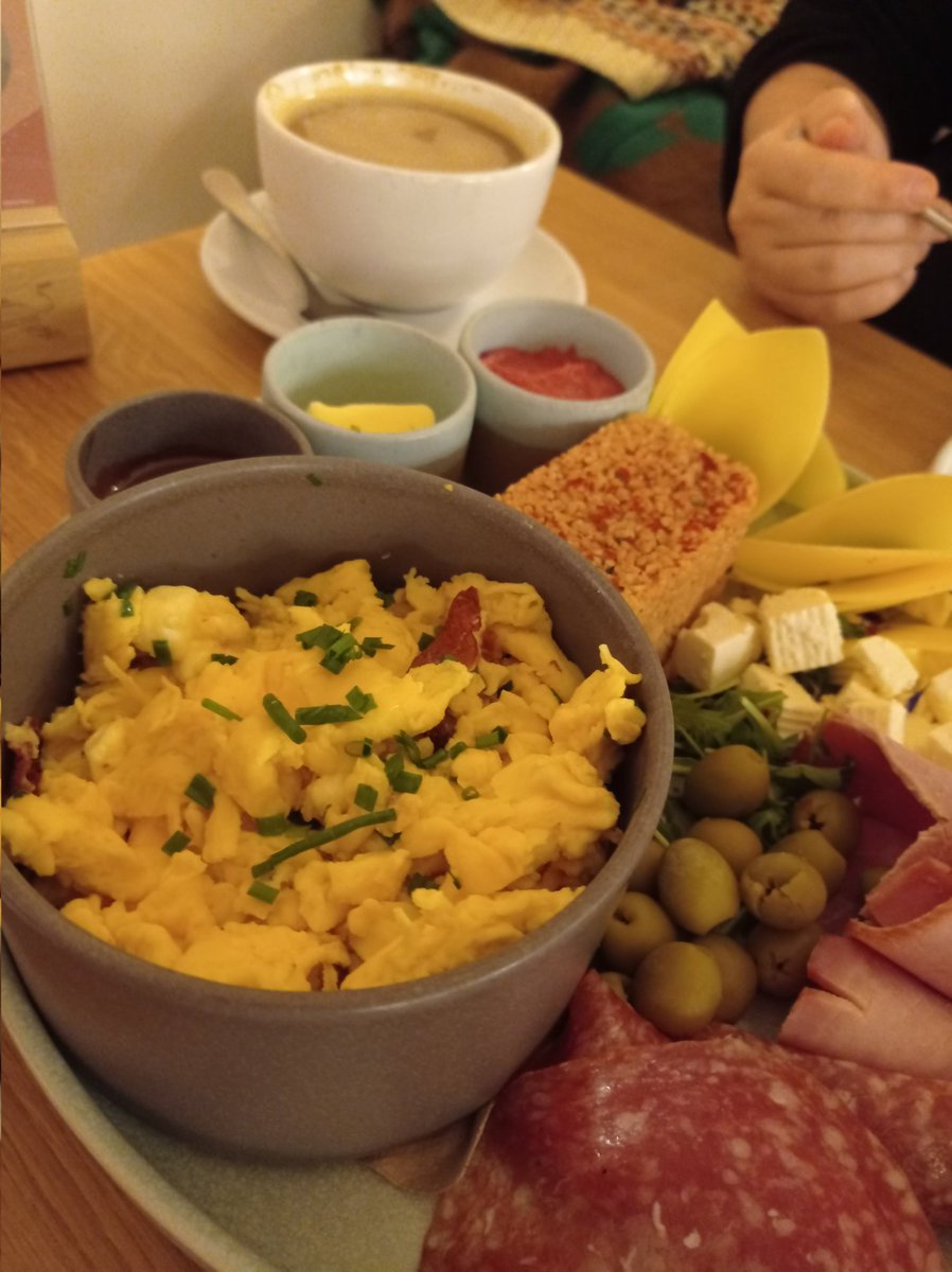 Ruth Faßbender tweet media