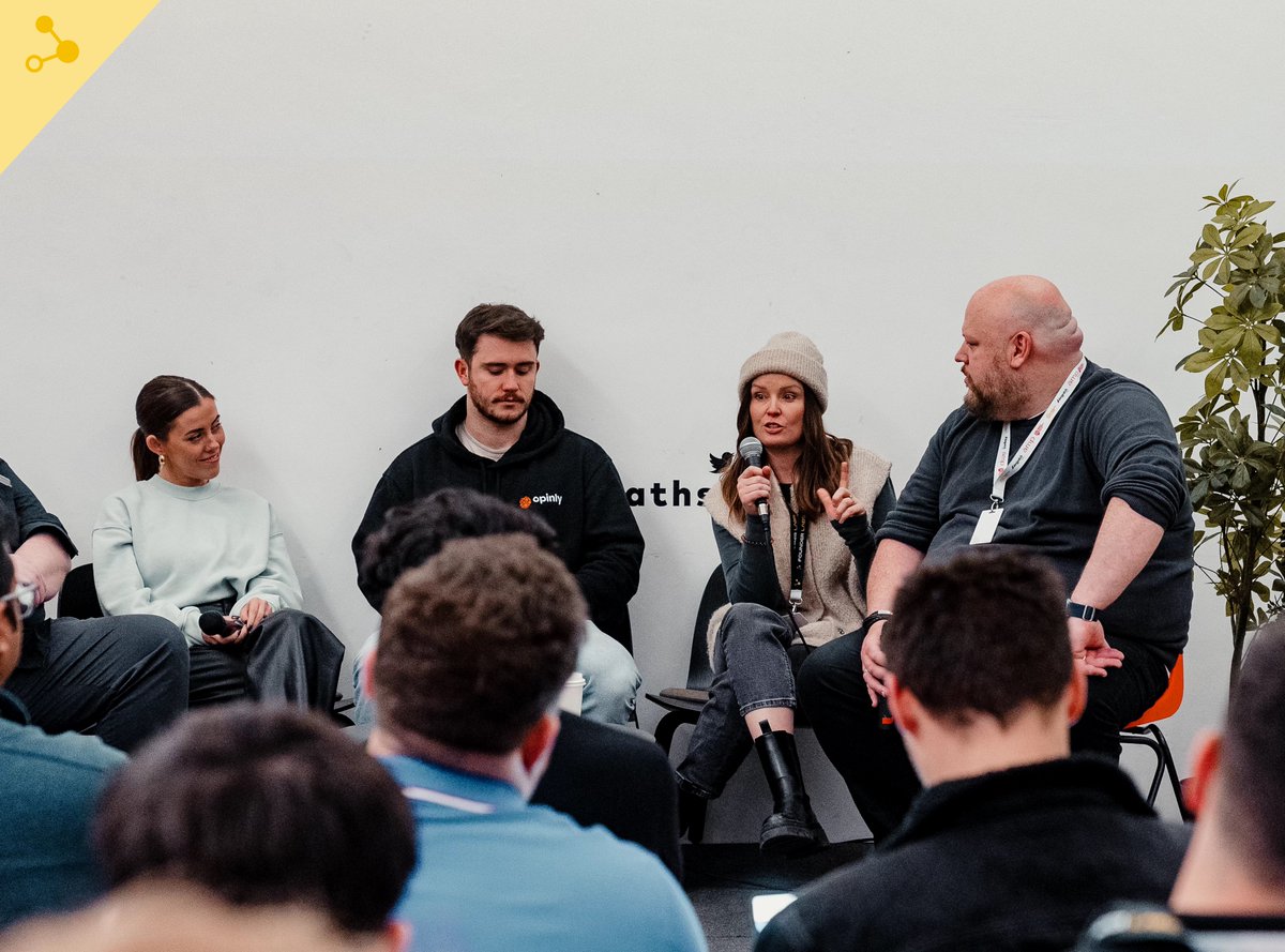 🔥 Founder Labs Cohort 1 x Fireside Chat 🔥

Our cohort 2 team members had the opportunity to hear from the Founder Labs Cohort 1 as they shared their entrepreneurial journeys, experiences, and challenges during a fireside chat with Founder Labs Director, Gareth Burns!