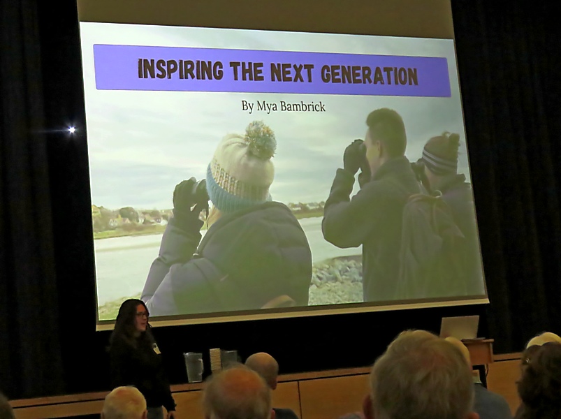 DorsetBirdClub's tweet image. James Heywood of @_BTO says the Breeding Bird Survey is 'citizen science par excellence' - acoustic monitoring is increasingly important. @MyaBambrick1  now works for @harbourbirds, is a @BTO Youth Representative and @bournemouthuni student with enough energy to inspire us all!