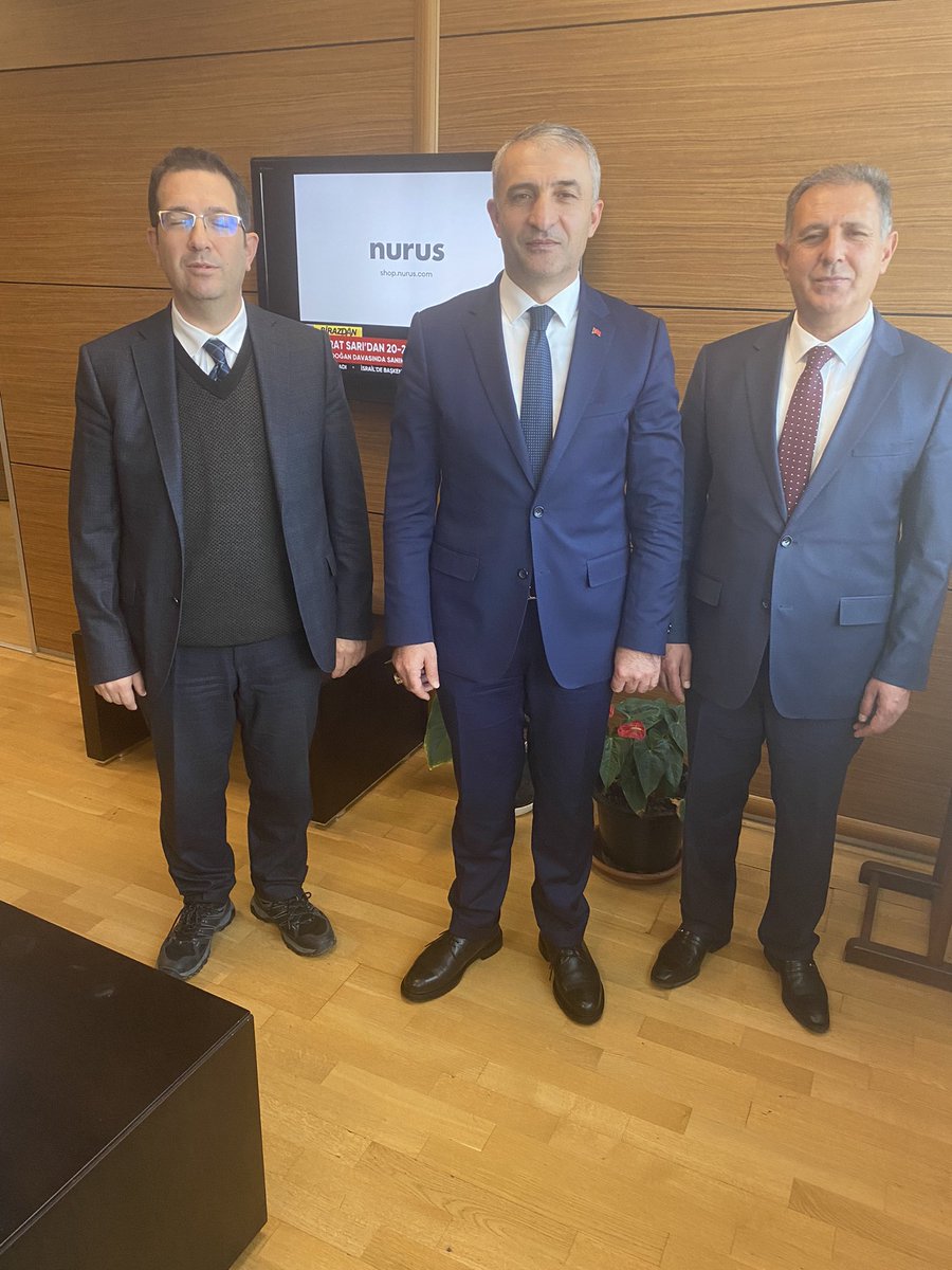 Deprem risk kuşağı altında olan ülkemizde Kentsel dönüşümü teşvik ettiğimiz bir süreçte  #İnşaat #çalışanlarımızın #çalışma #saatleri ile ilgi yaşadığımız problemlerin günümüz gerçeklerine uygun revize edilmesi için, Çevre, Şehircilik ve İklim Değişikliği Bakanlığı Çevre Yönetimi