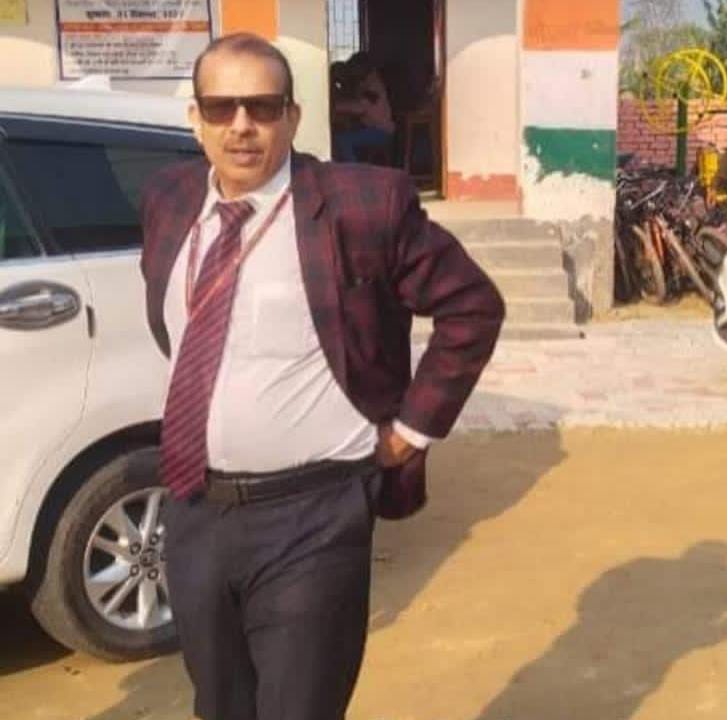 Priymaster's tweet photo. आज पाठक सर की कमी बहुत लोगों को खल रही होगी
#ट्रांसफर_नीति_स्थगित
#BPSCTRE
#BiharNews
#Pathak
@btetctet @Teacher_Point @STET_QUALIFIED @TeacherBihar12 @Bihartet19 @BiharTeacherCan https://t.co/C9zSUDRiUU