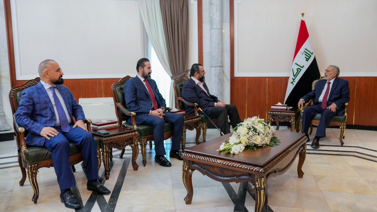 رئيس مجلس النواب الدكتور محمود المشهداني يستقبل السيد الشيخ الكسنزاني

iq.parliament.iq/blog/%d8%b1%d8…