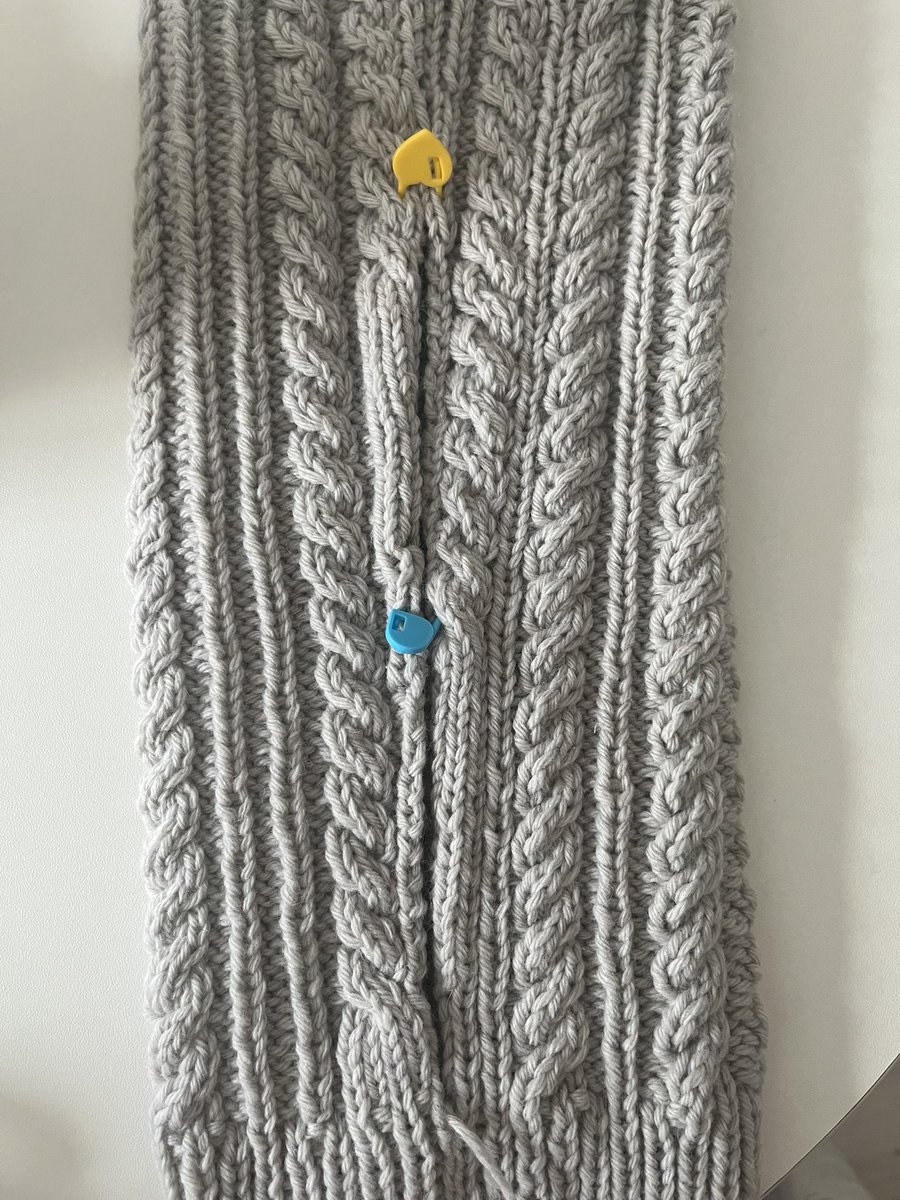 저는 여전히 열시미 이거 뜨고 있습니다