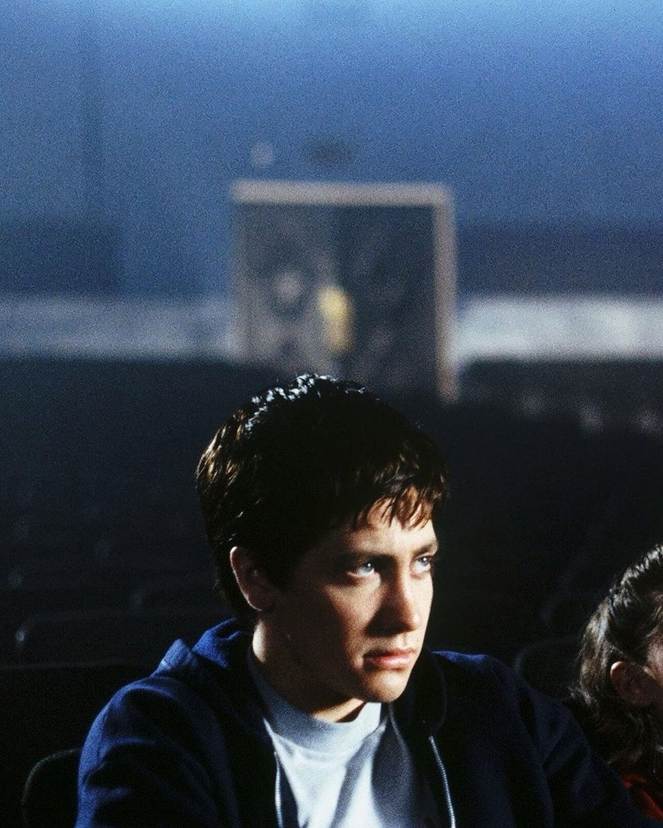 nostalgiaa's tweet image. Donnie Darko (2001).
