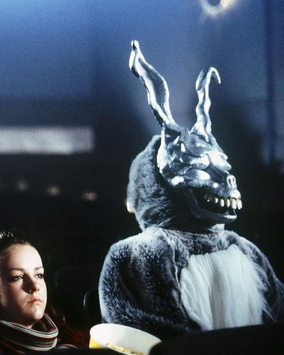 nostalgiaa's tweet image. Donnie Darko (2001).