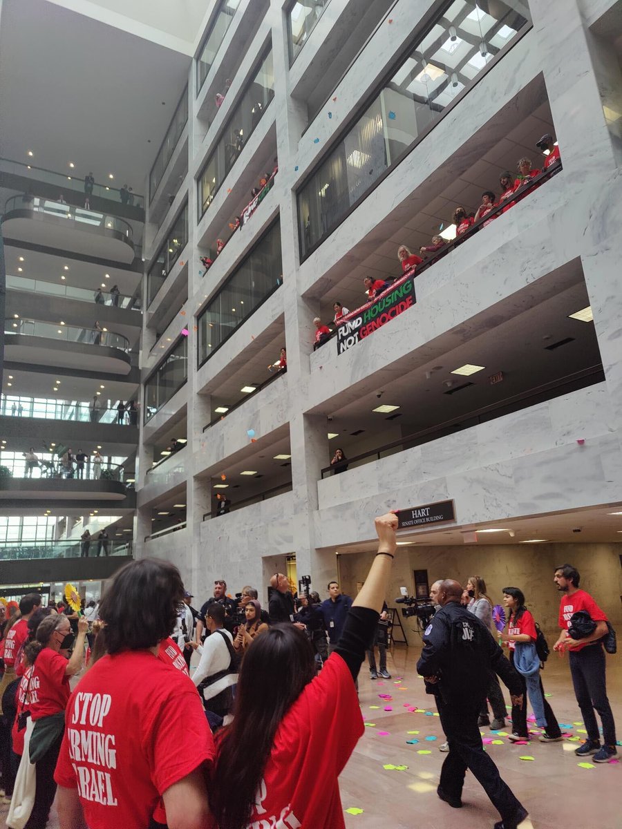 🚨🚨 BREAKING FROM THE US SENATE 🚨🚨

Dozens of activists and organizers are flooding the Capitol with demands to #StopArmingIsrael &amp; fund our futures instead!

TAKE ACTION: uscpr.org/jrd