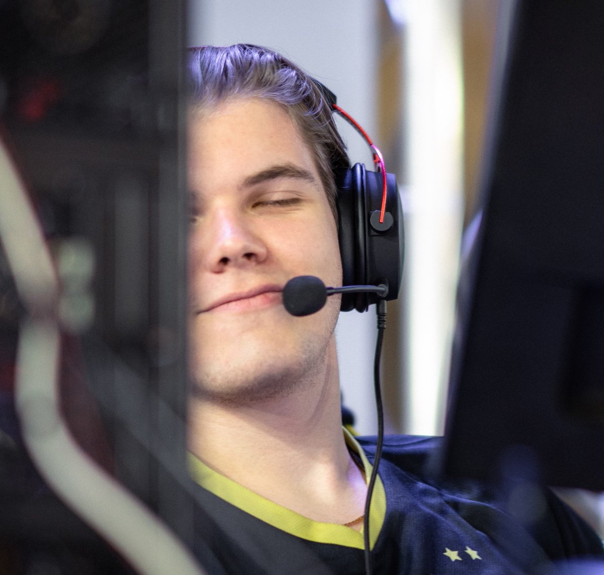 Hey everyone,
My time with Zero Tenacity has come to an unexpected end, so I’m officially a free agent, ready to prove myself.

role: FLEX (best at sentinel, open to anything except reveals)

- strong midround &amp; situational calls
- brings experience, firepower
- calm, vocal, and