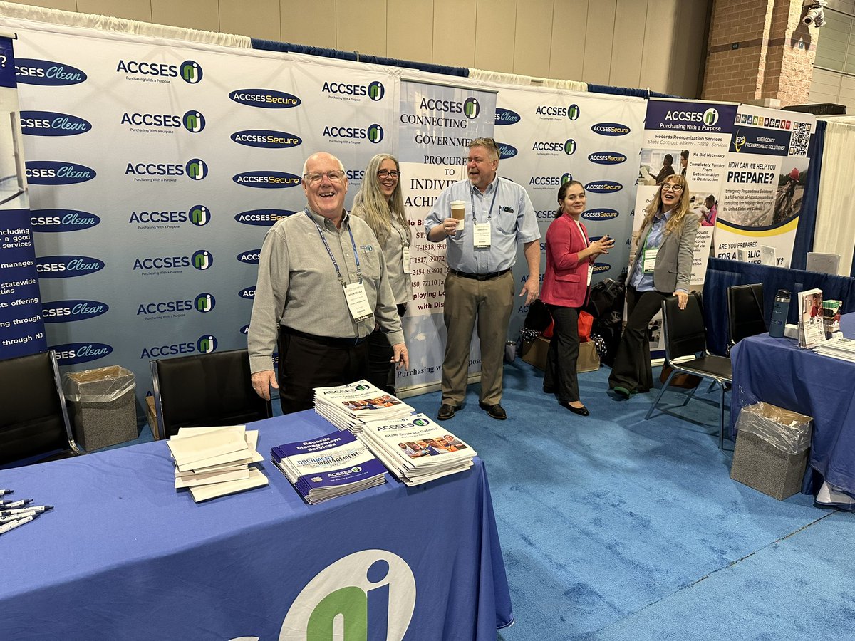 ACCSES NJ ready for day 1 of the NJ League of Municipalities event in Atlantic City.   #NJLM2024  great event to finish up a strong 2024!!!