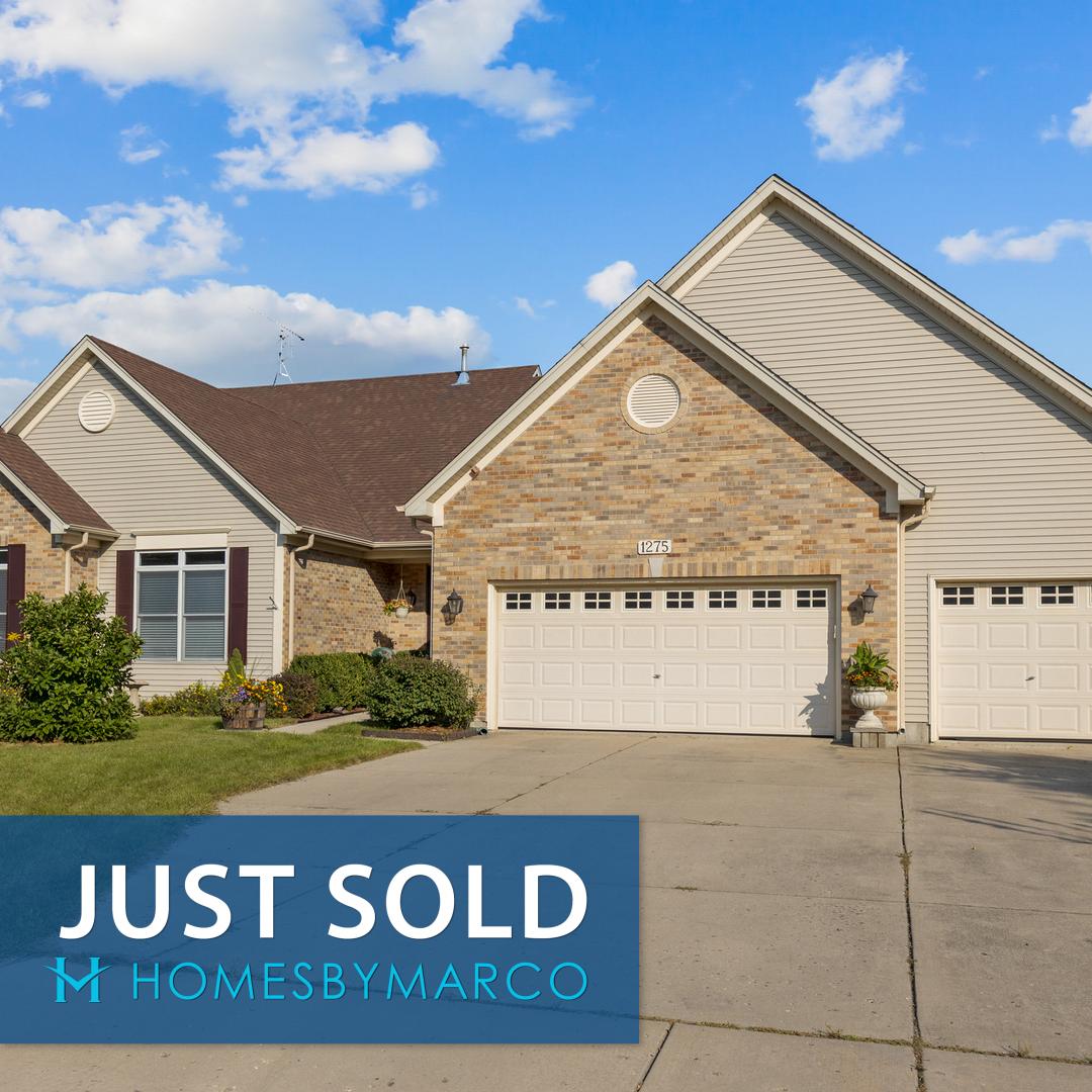 homesbymarco's tweet photo. We just closed on this lovely home in Hoffman Estates. Call the HomesbyMarco Team when you're ready to get your home sold fast and for top dollar! 888-326-2726 or 888-32-MARCO
#homesbymarcoteam
#remaxsuburban https://t.co/6QDLwetWGR