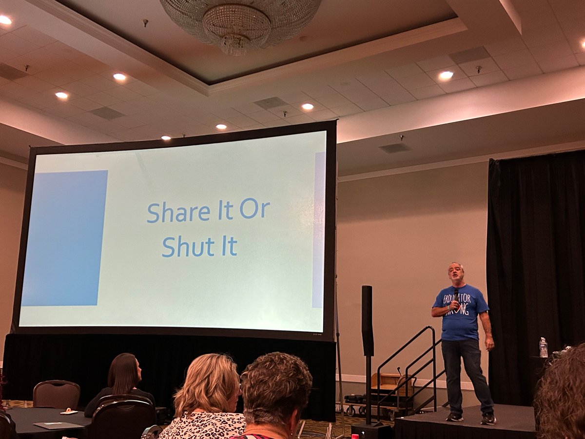 Great start to the day with <a href="/gerrybrooksprin/">gerry brooks</a> at #MOFOC2024! Meaningful messages &amp; reminders about the work we do as educators and our impact on climate &amp; culture ❤️