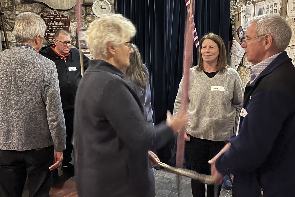 RingingTeachers's tweet photo. The ART approach to teaching ringing is really safe and has lots of simple exercises that the learner can do to practice and develop their skills. Everything David Sparling suggested at the M1 in Storrington was useful and practical. #ARTM1
https://t.co/izZ4Vt2WSI https://t.co/xpVWb0UrIJ