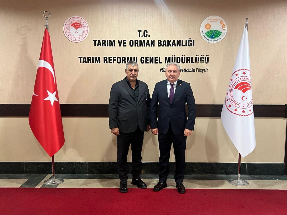 trgmresmi's tweet image. Genel Müdürümüz Sn. Dr. Osman YILDIZ’ı, Dikili OTB Yön. Krl. Bşk. Mehmet Şahin ÇAKAN ziyaret etti. Ziyarette, mevcut ve gelecek iş planları görüşüldü. Sn. ÇAKAN, Bakanlığın desteklerinden dolayı Sn. YILDIZ’a teşekkürlerini iletti.

@TCTarim
@ibrahimyumakli
@ahmtbgc
@oyildiz3806
